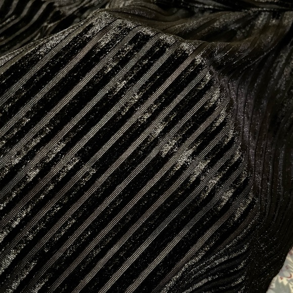 Romper - Picture 4 of 4